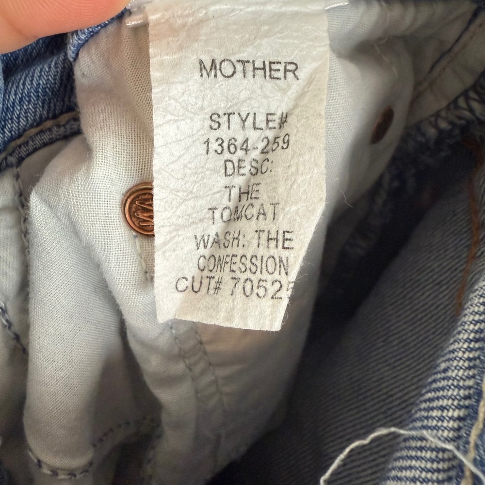 MOTHER Superior The Tomcat Distressed Jeans in The Confession - Picture 13 of 13